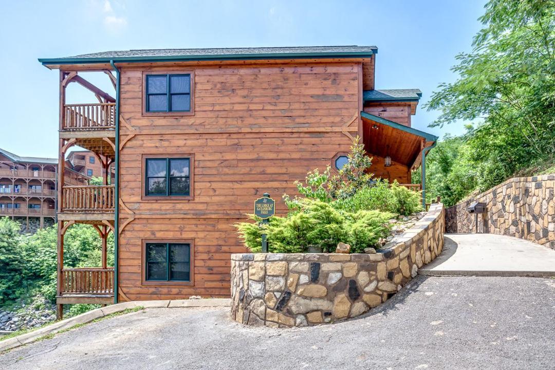 Gatlinburg Cabin With Private Hot Tub By Staycating Exterior photo